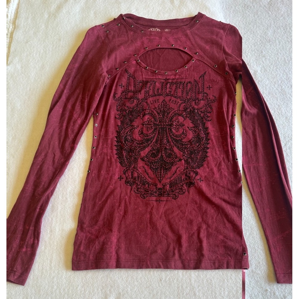 VTG Y2K Affliction Shirt Womens Small Red Graphic Keyhole Long Rhinestone Grunge